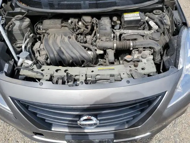 2014 NISSAN VERSA S  