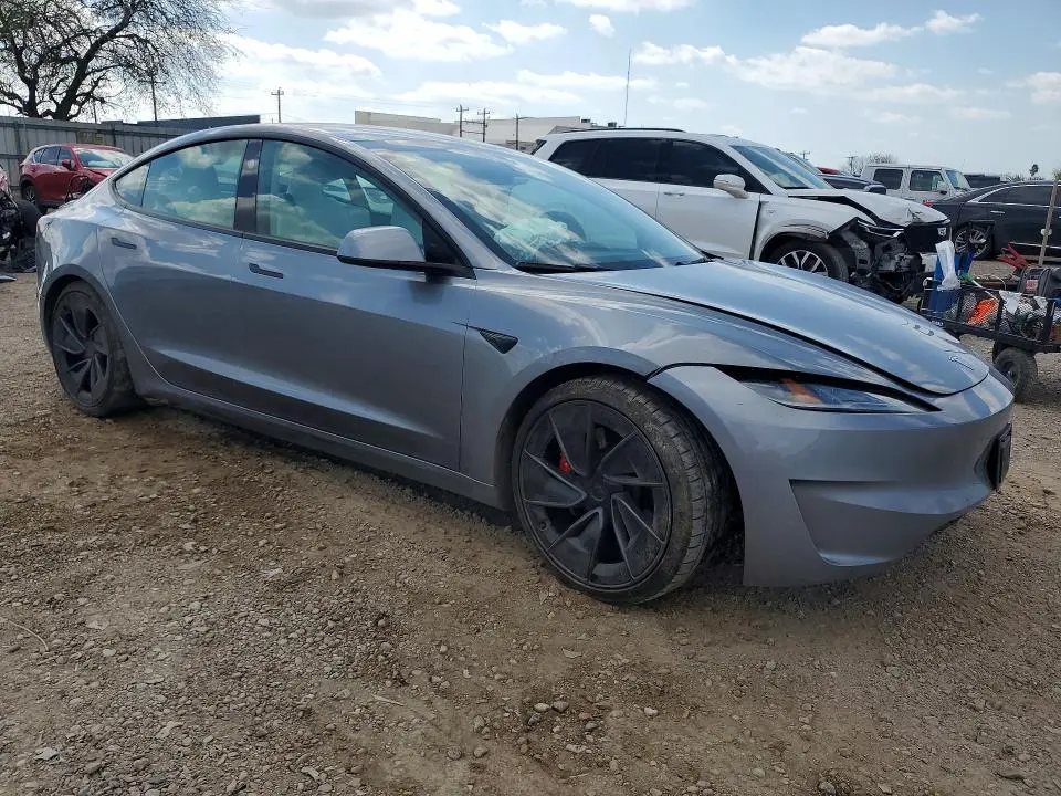 2024 TESLA MODEL 3   