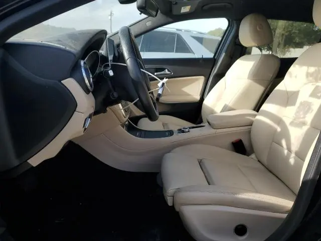 2016 MERCEDES-BENZ GLA 250  