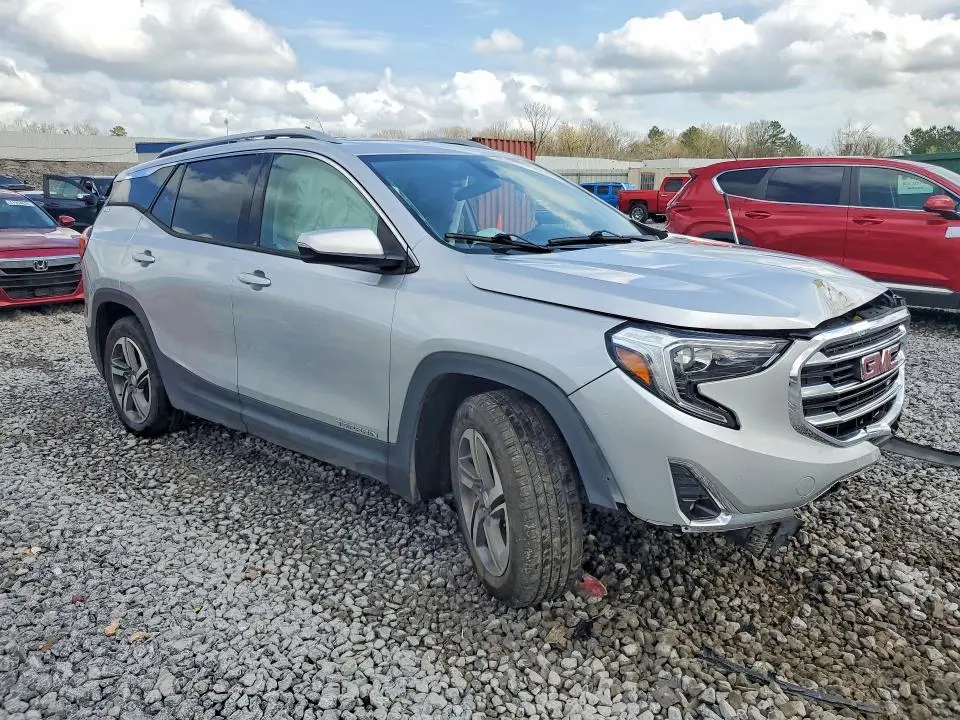 2018 GMC TERRAIN SLT  