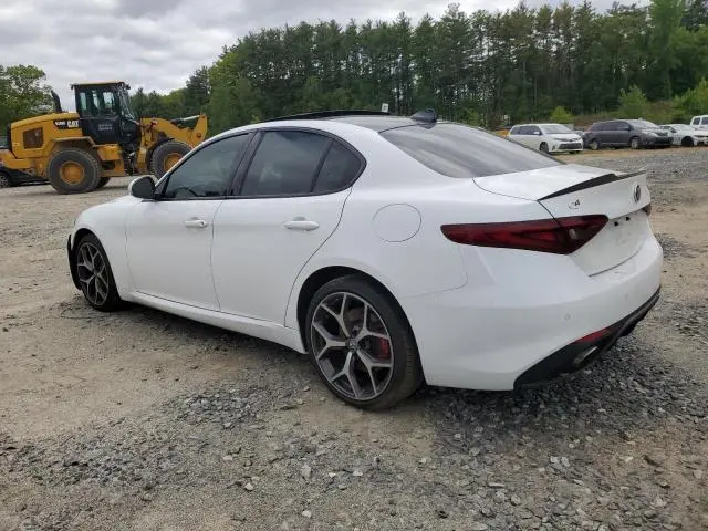2019 ALFA ROMEO GIULIA   