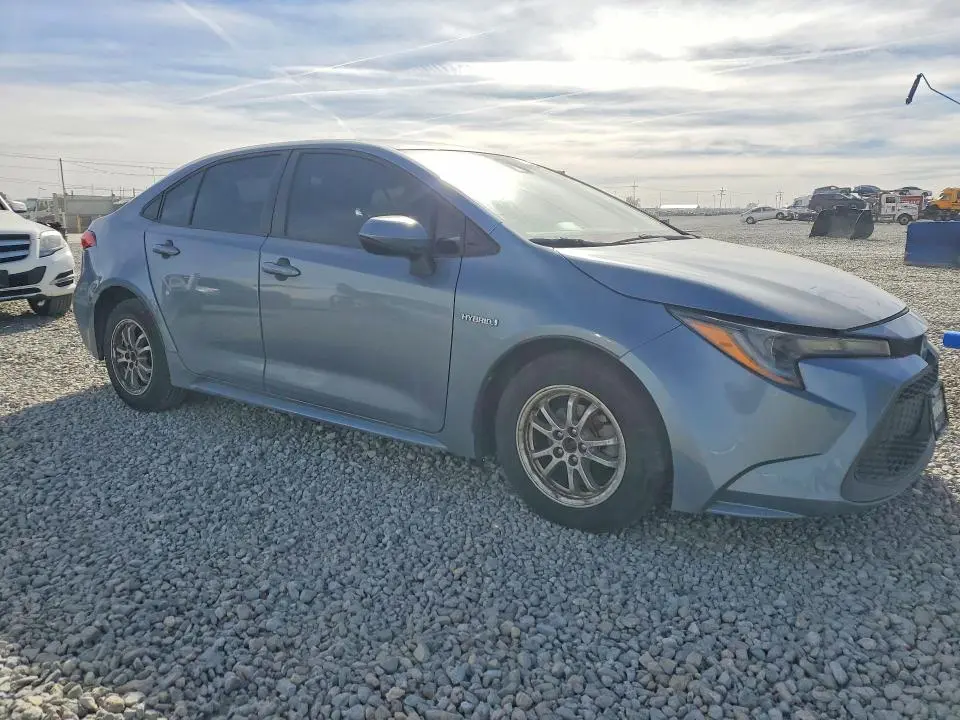 2020 TOYOTA COROLLA LE  