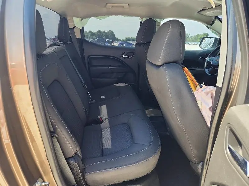 2015 CHEVROLET COLORADO LT  