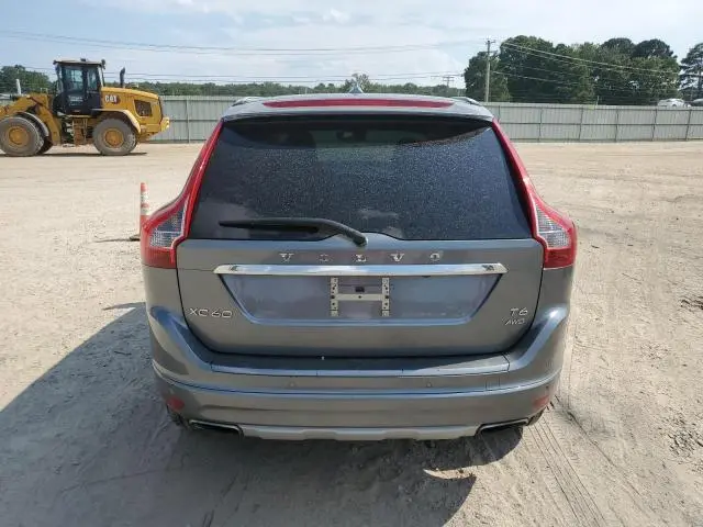 2016 VOLVO XC60 T6 PREMIER  
