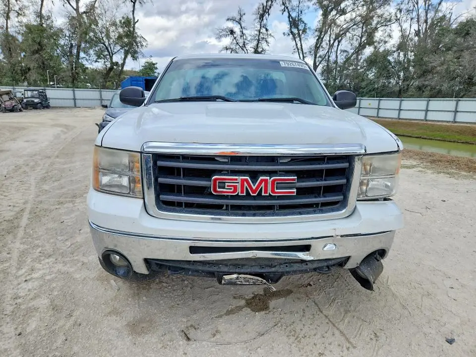 2011 GMC SIERRA C1500  