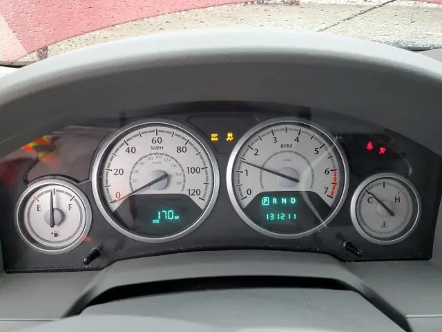 2010 CHRYSLER TOWN & COUNTRY TOURING  