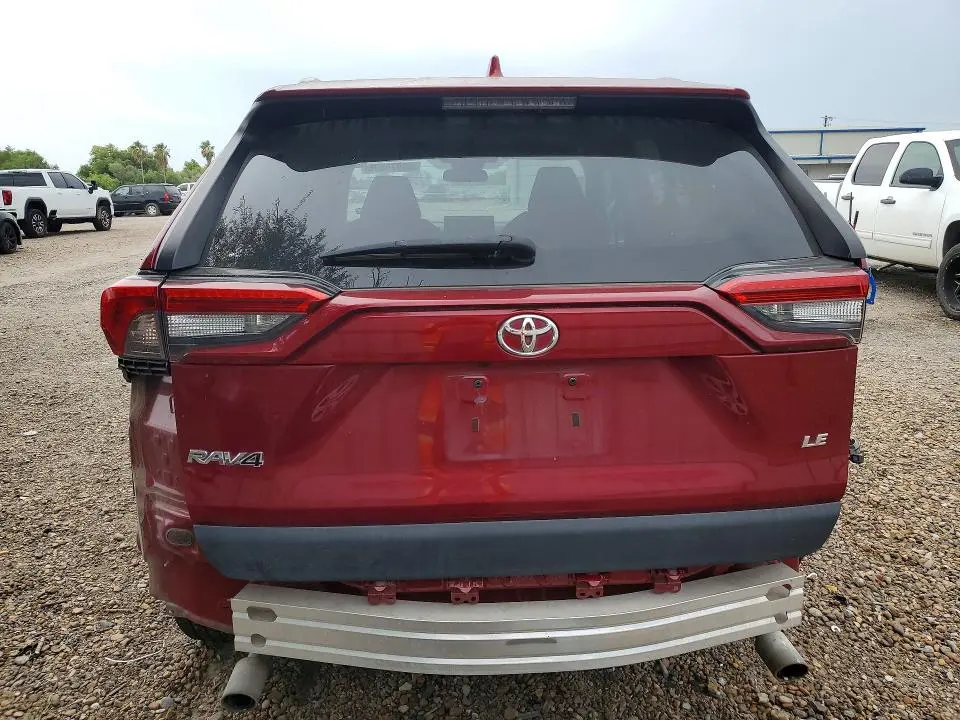 2021 TOYOTA RAV4 LE  