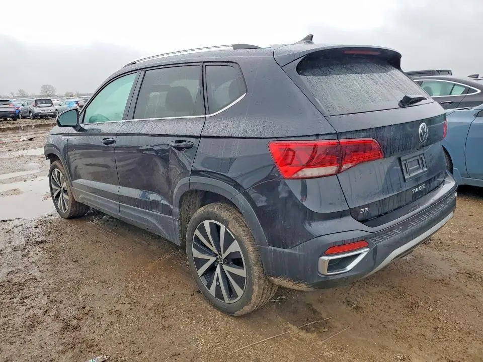 2022 VOLKSWAGEN TAOS SE  