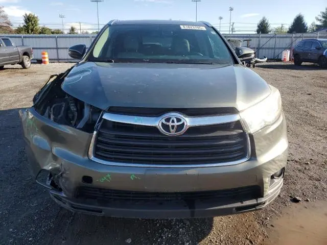2016 TOYOTA HIGHLANDER XLE  