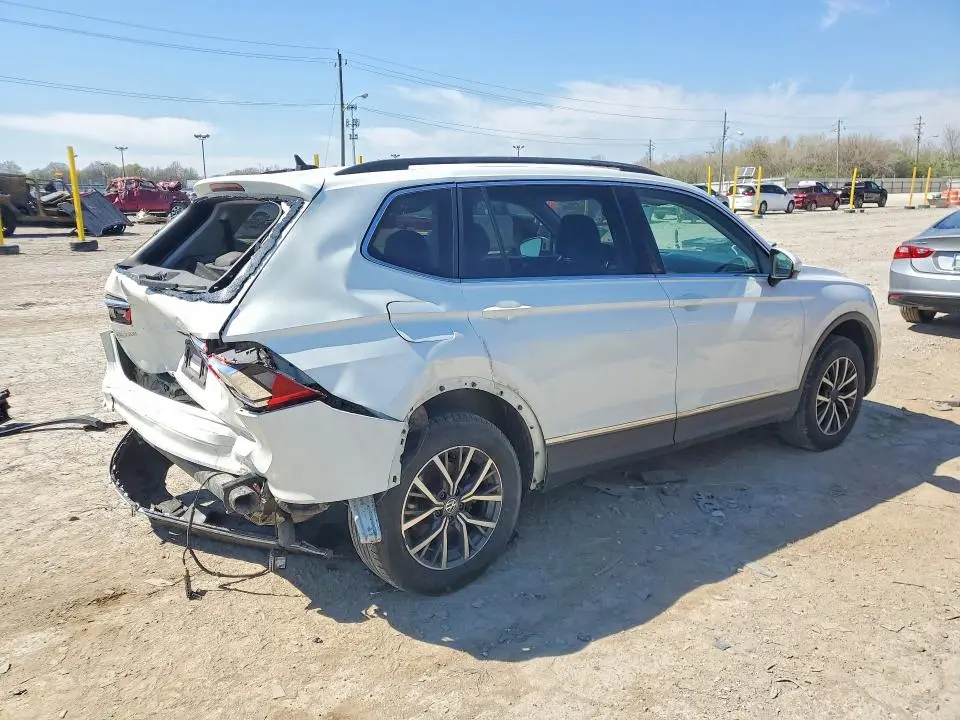 2020 VOLKSWAGEN TIGUAN SE  