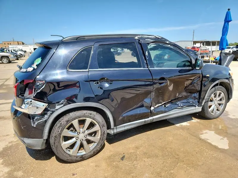 2013 MITSUBISHI OUTLANDER SPORT LE  