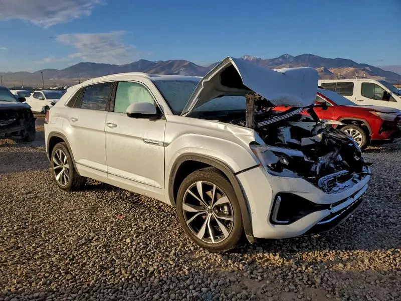 2025 VOLKSWAGEN ATLAS CROSS SPORT SEL PREMIUM R-LINE  