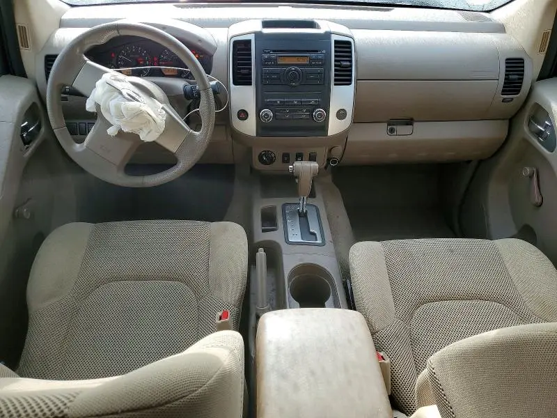 2010 NISSAN FRONTIER SE V6  