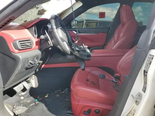 2017 MASERATI LEVANTE S SPORT  