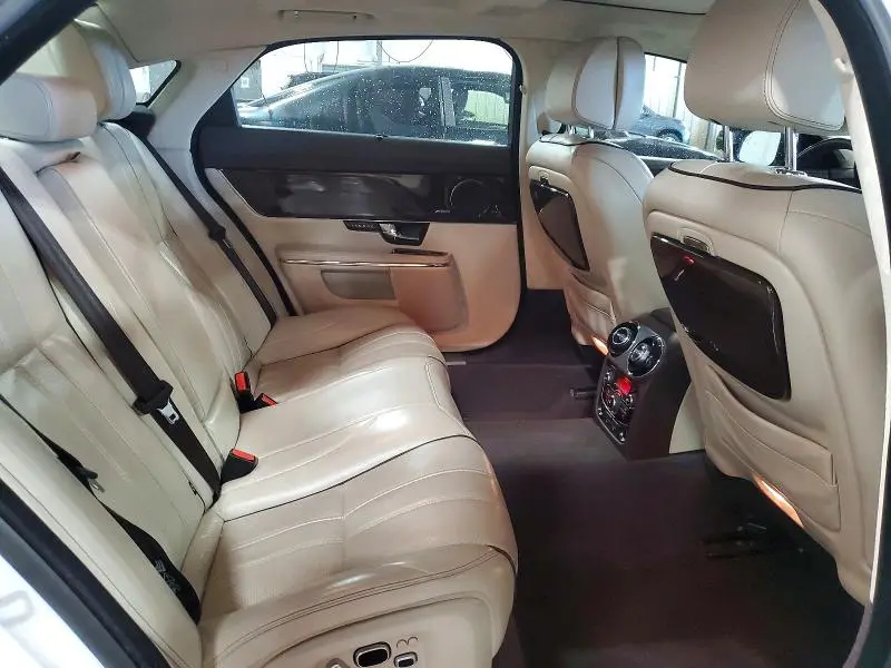 2013 JAGUAR XJL PORTFOLIO  