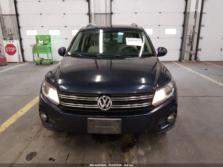 2013 VOLKSWAGEN TIGUAN SE