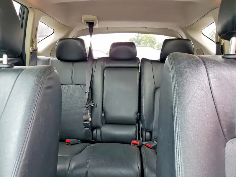 2010 NISSAN MURANO S  