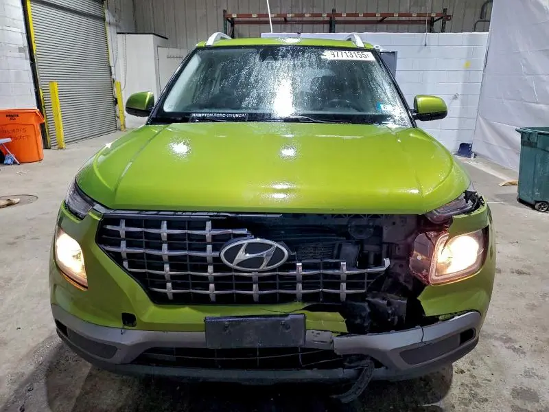 2022 HYUNDAI VENUE SEL  