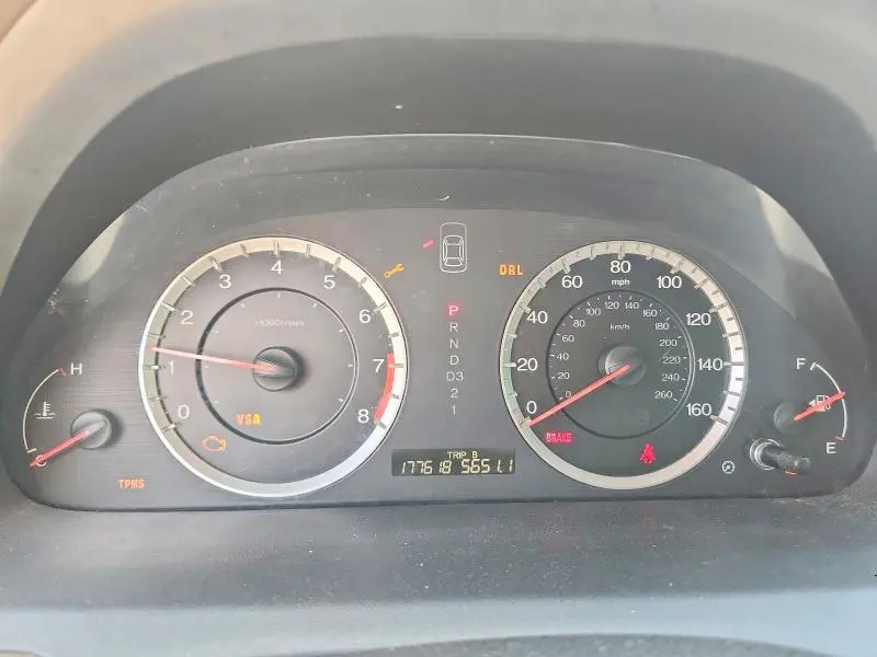 2010 HONDA ACCORD LX  