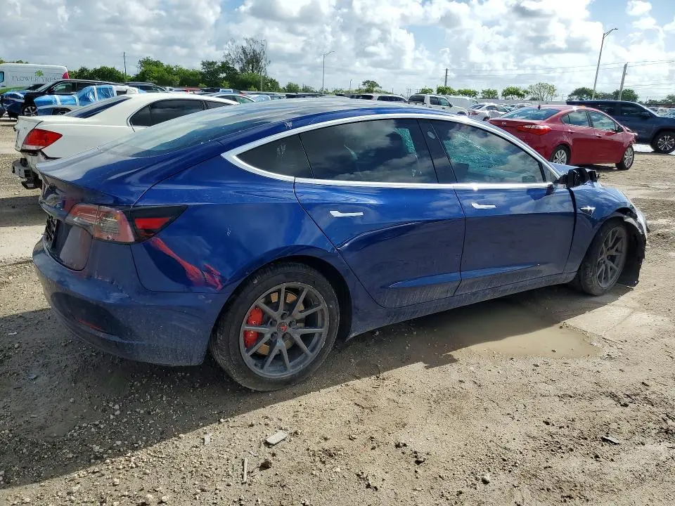 2020 TESLA MODEL 3   