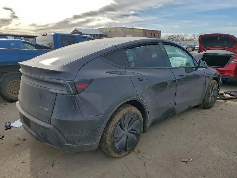 2026 TESLA MODEL Y   