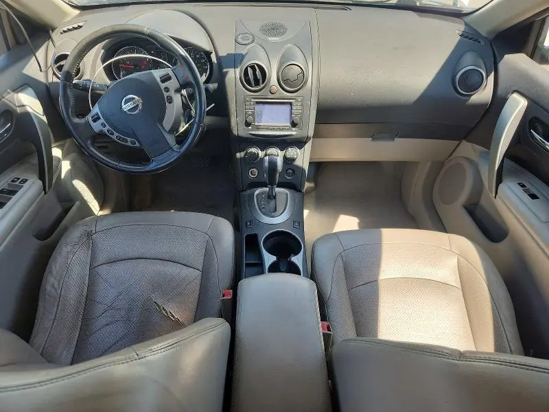 2011 NISSAN ROGUE S  