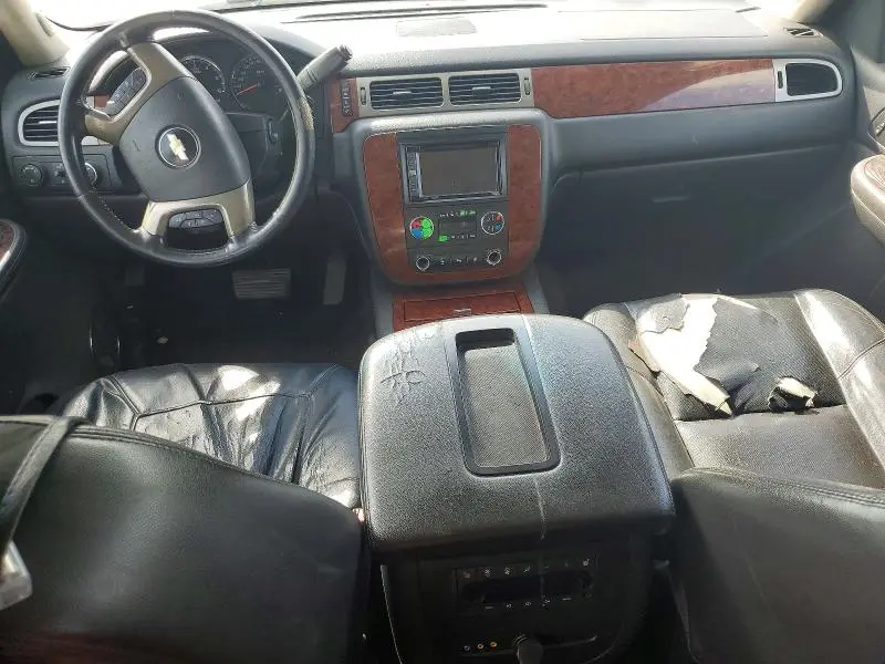 2012 CHEVROLET SUBURBAN K1500 LTZ  