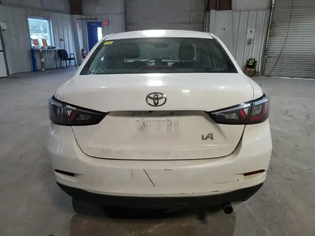 2017 TOYOTA YARIS IA   