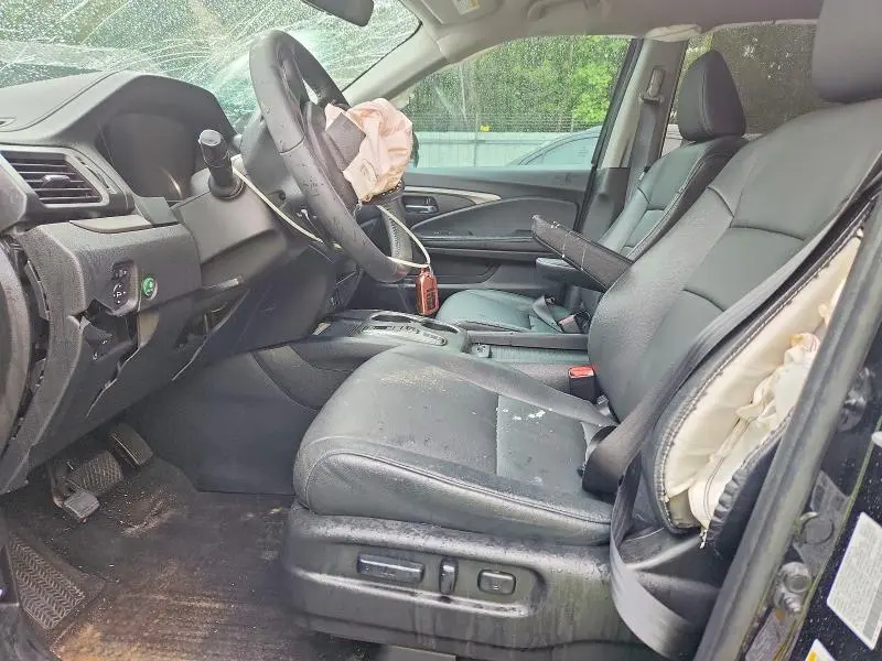 2021 HONDA PILOT SE  