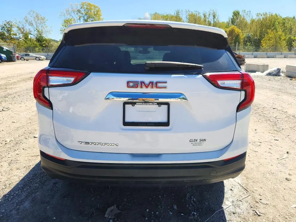 2022 GMC TERRAIN SLE  