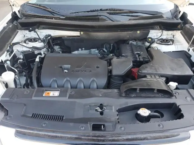 2016 MITSUBISHI OUTLANDER SE  