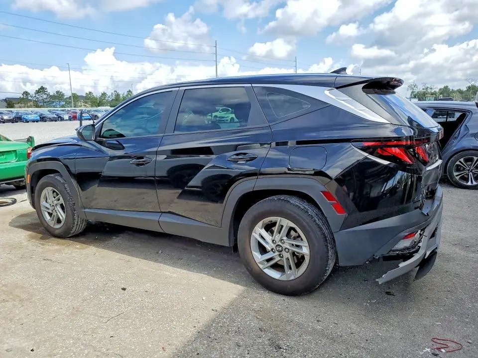 2025 HYUNDAI TUCSON SE  