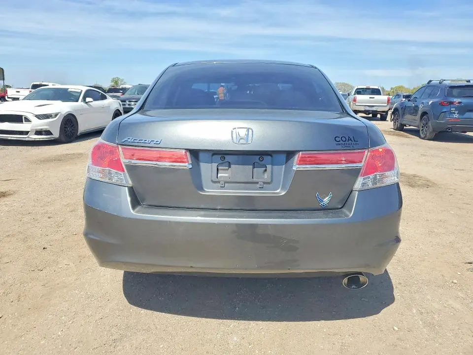 2012 HONDA ACCORD LX  