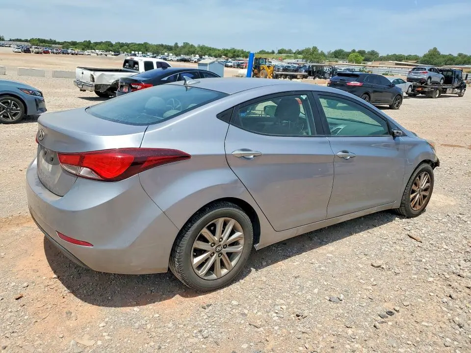 2015 HYUNDAI ELANTRA   