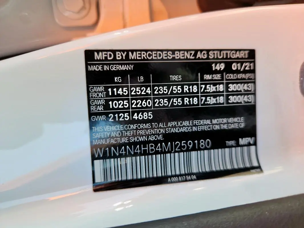 2021 MERCEDES-BENZ GLA 250 4MATIC  