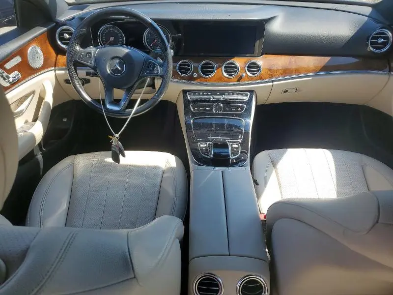 2017 MERCEDES-BENZ E 300 4MATIC  