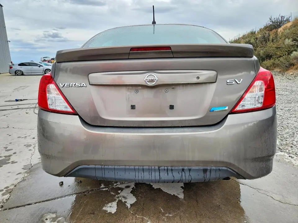 2016 NISSAN VERSA 1.6 SV  