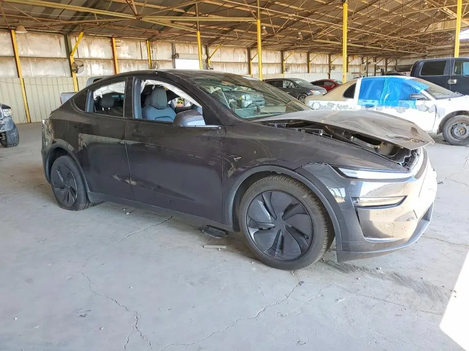 2026 TESLA MODEL Y   