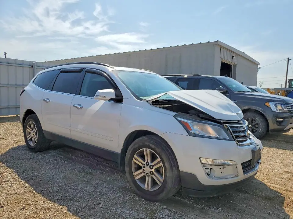 2016 CHEVROLET TRAVERSE LT  