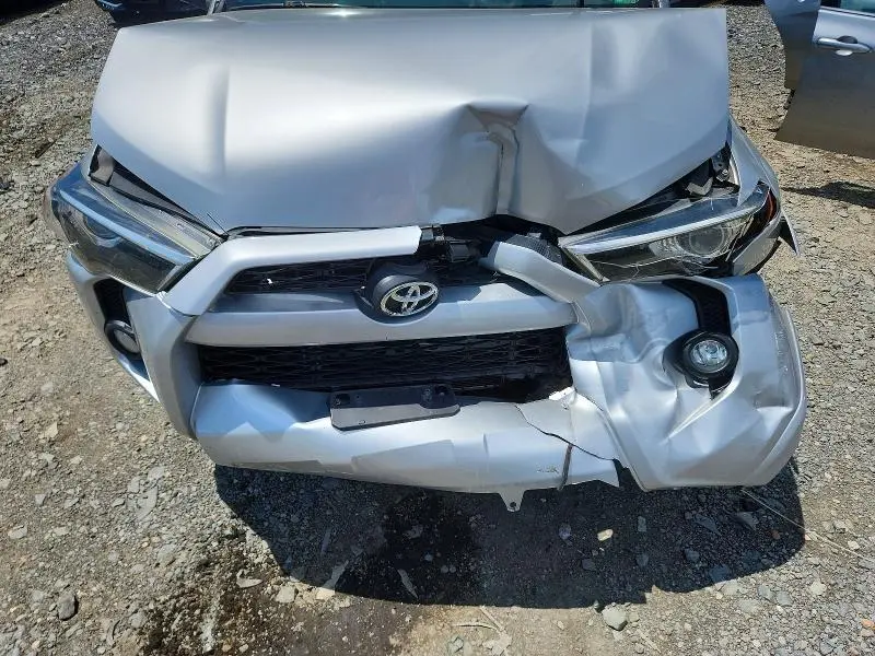 2014 TOYOTA 4RUNNER SR5  