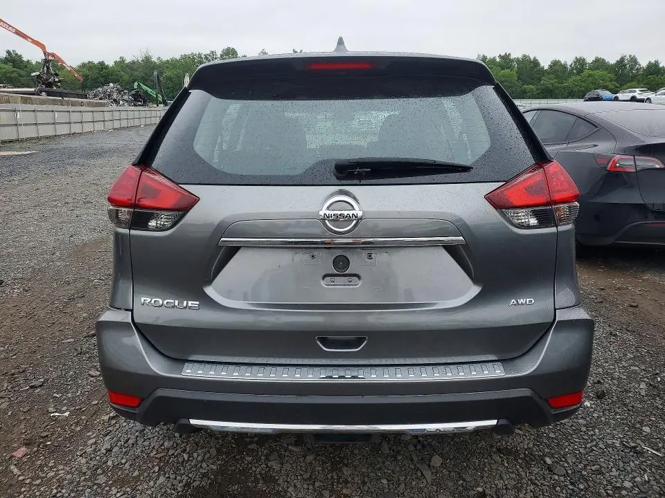 2017 NISSAN ROGUE S  