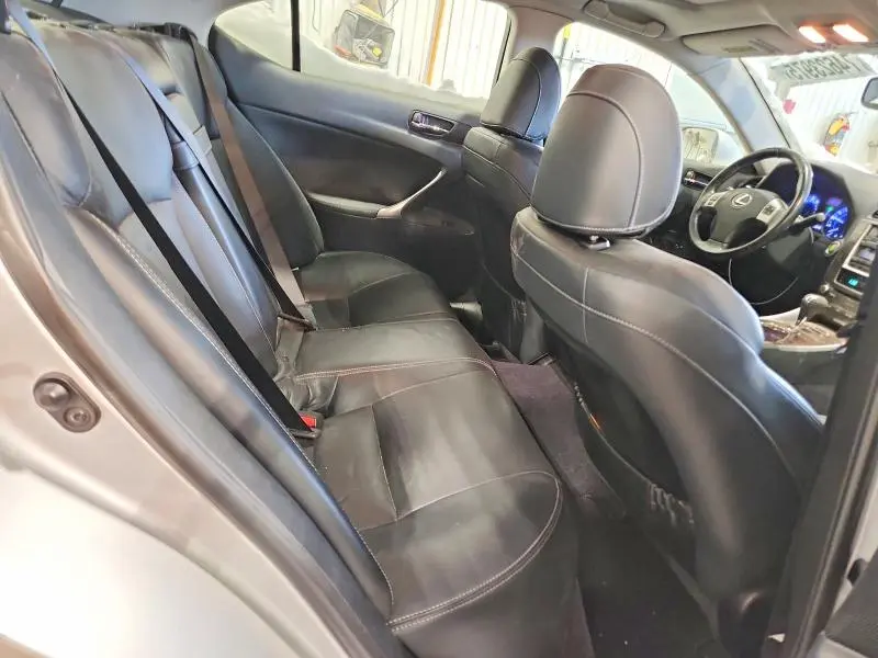 2011 LEXUS IS 250  