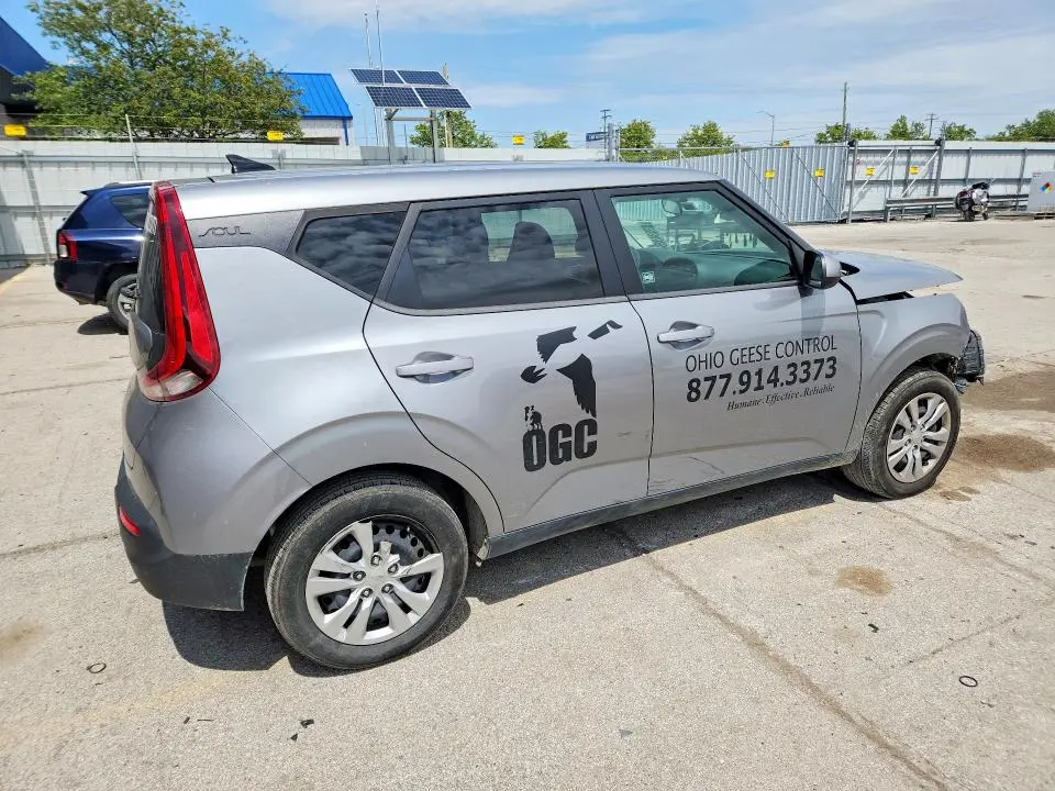 2022 KIA SOUL LX  