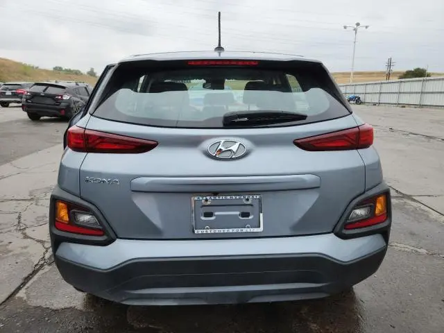 2020 HYUNDAI KONA SE  