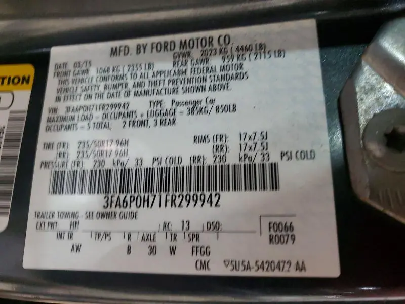 2015 FORD FUSION SE  
