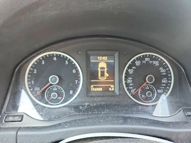 2014 VOLKSWAGEN TIGUAN S  