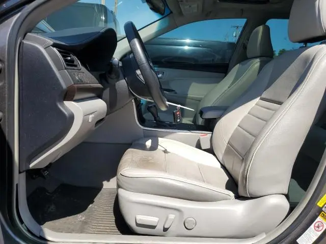 2015 TOYOTA CAMRY LE  