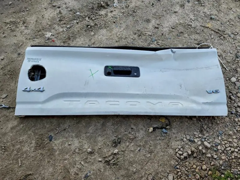 2018 TOYOTA TACOMA DOUBLE CAB  