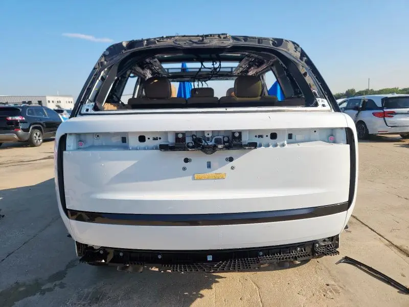 2024 LAND ROVER RANGE ROVER SE  