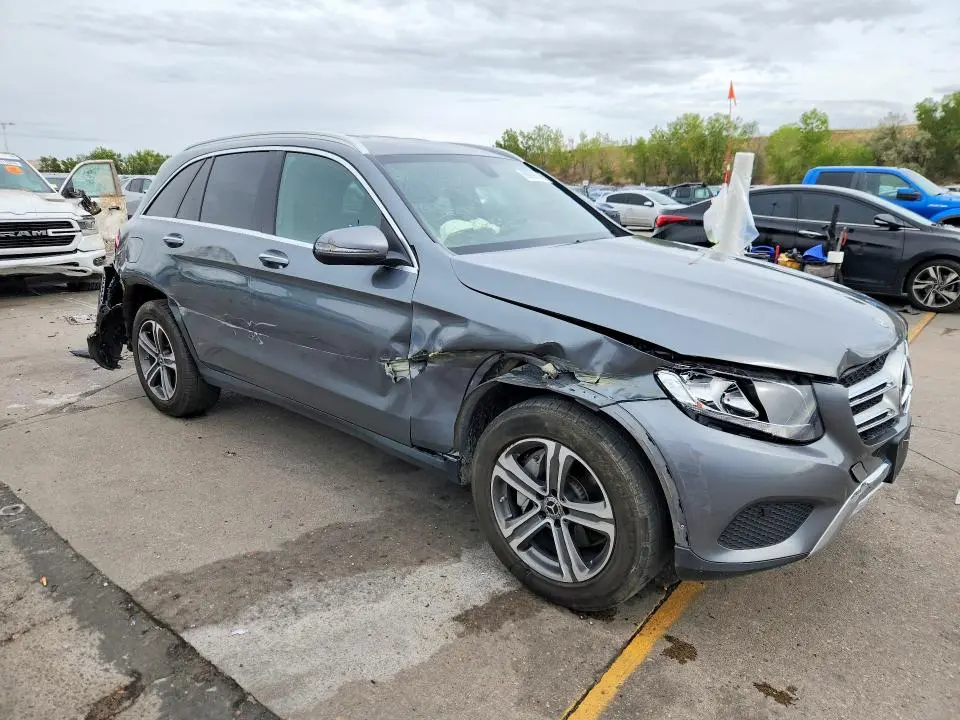 2019 MERCEDES-BENZ GLC 300 4MATIC  